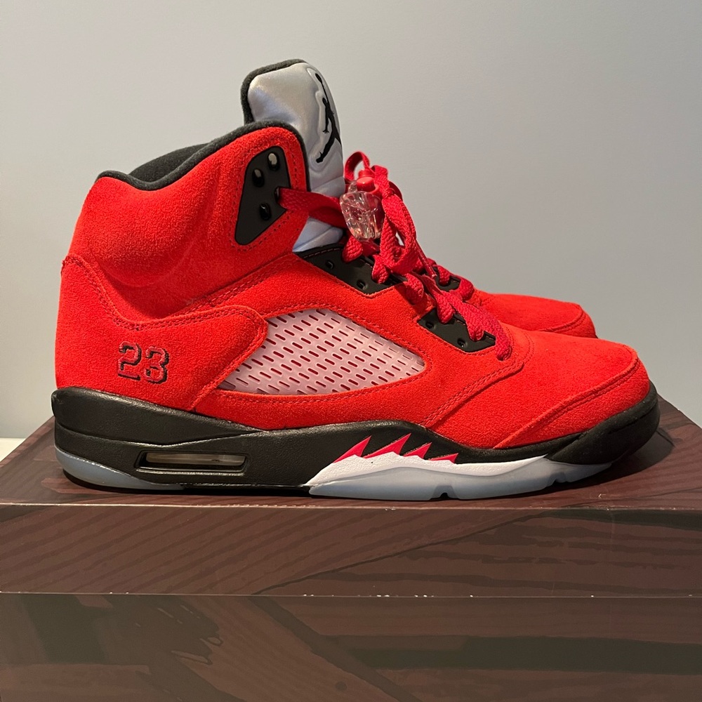 Jordan 5 Raging Bull Size 10